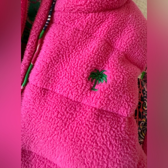 Lily Pulitzer 4T reversible vest pink fleece and pattern girl with pockets - Picture 3 of 7